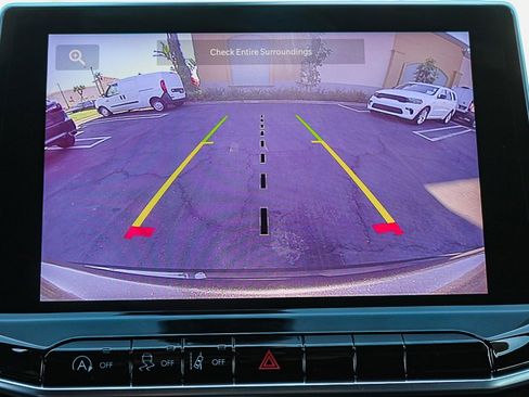 Used 2023 Jeep Compass Altitude w/ Convenience Group image 23