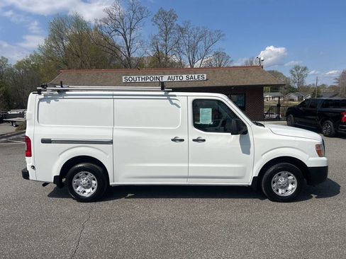 Used 2019 Nissan NV 1500 SV image 2
