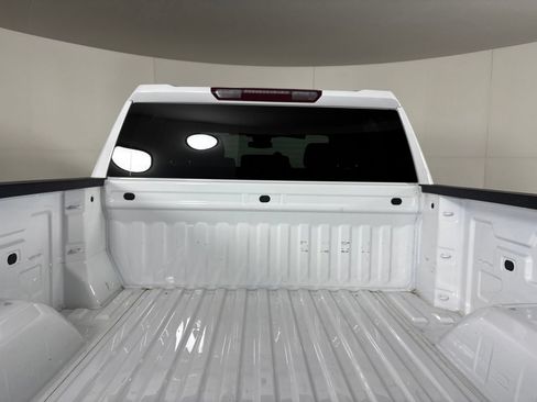 Used 2023 Chevrolet Silverado 1500 LT AWD/4WD image 25
