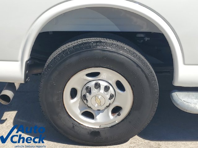Certified 2025 Chevrolet Express 2500 w/ Driver Convenience Package RWD image 8