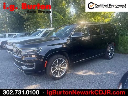 Used 2024 Jeep Wagoneer L Series III w/ Premium Group I AWD/4WD image 3