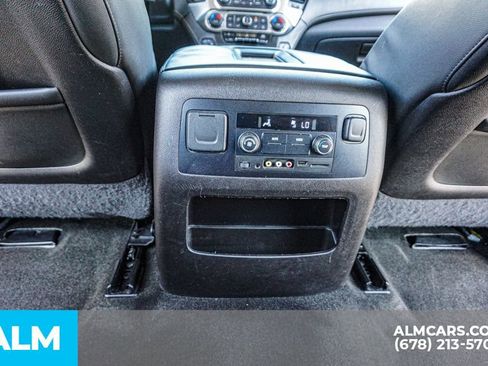 Used 2015 Chevrolet Suburban LT RWD image 33