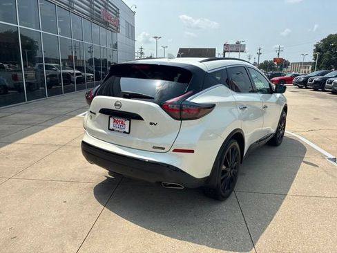 Used 2024 Nissan Murano SV w/ SV Midnight Edition Package FWD image 7