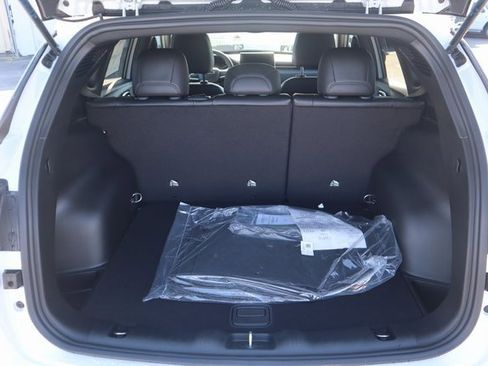 New 2026 Jeep Compass Latitude image 23