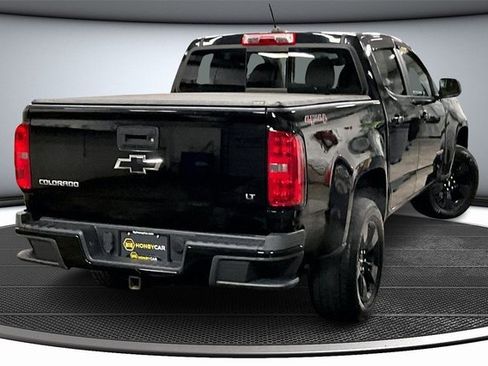 Used 2016 Chevrolet Colorado LT w/ Midnight Edition image 6
