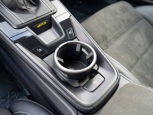 Used 2022 Porsche 911 GT3 image 22