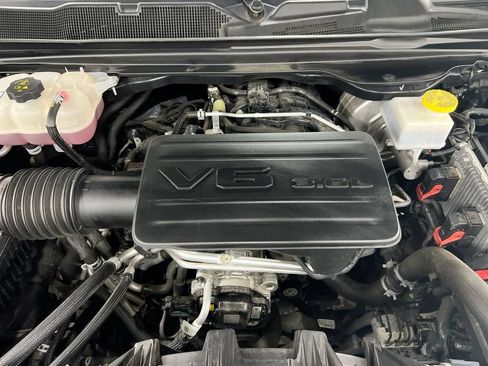 Used 2023 RAM 1500 Big Horn AWD/4WD image 24