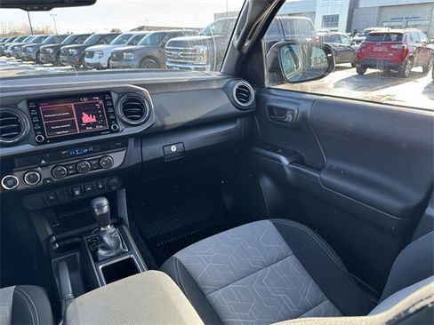 Used 2023 Toyota Tacoma TRD Off-Road w/ Black Out Package (TMS) image 18