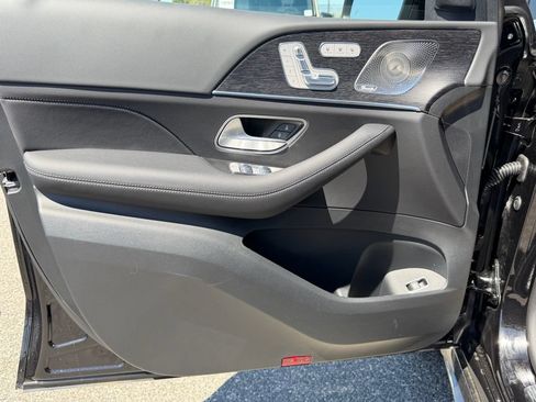 New 2026 Mercedes-Benz GLE 580 4MATIC image 15