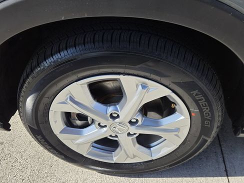 Used 2024 Honda HR-V LX image 9