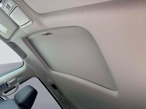 Certified 2026 Honda Odyssey EX-L image 34