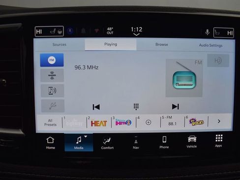 New 2026 Chrysler Pacifica Limited image 23