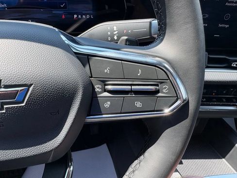 New 2026 Chevrolet Equinox LT w/ Convenience Package II FWD image 20