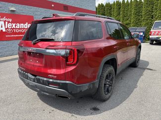 Used 2022 GMC Acadia AT4 w/ Technology Package AWD/4WD video 3