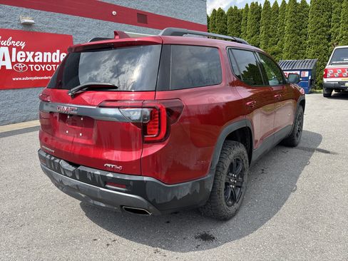 Used 2022 GMC Acadia AT4 w/ Technology Package AWD/4WD image 3