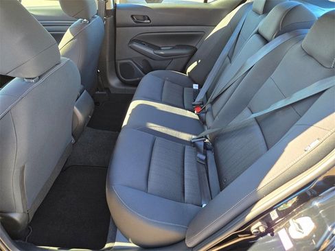 Used 2025 Nissan Altima 2.5 S image 13