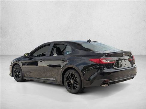 Used 2025 Toyota Camry LE FWD image 8