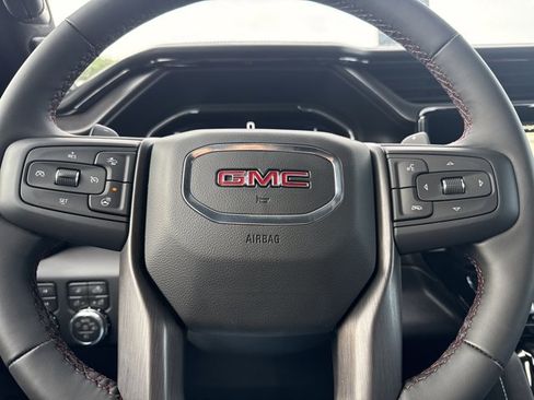 New 2026 GMC Sierra 1500 AT4X w/ LPO, Black Badging Package AWD/4WD image 24