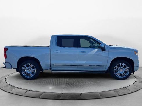 New 2026 Chevrolet Silverado 1500 High Country AWD/4WD image 6