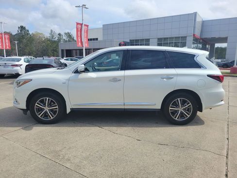 Used 2016 INFINITI QX60 FWD image 2
