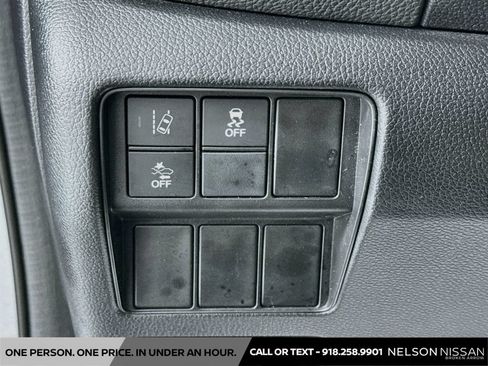 Used 2017 Honda CR-V EX image 10
