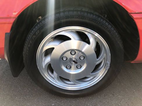 Used 1995 Chevrolet Corvette Convertible RWD image 24