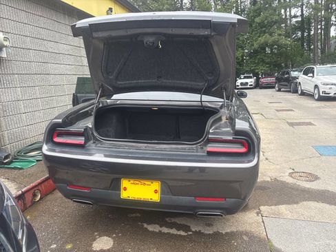Used 2021 Dodge Challenger SXT RWD image 14