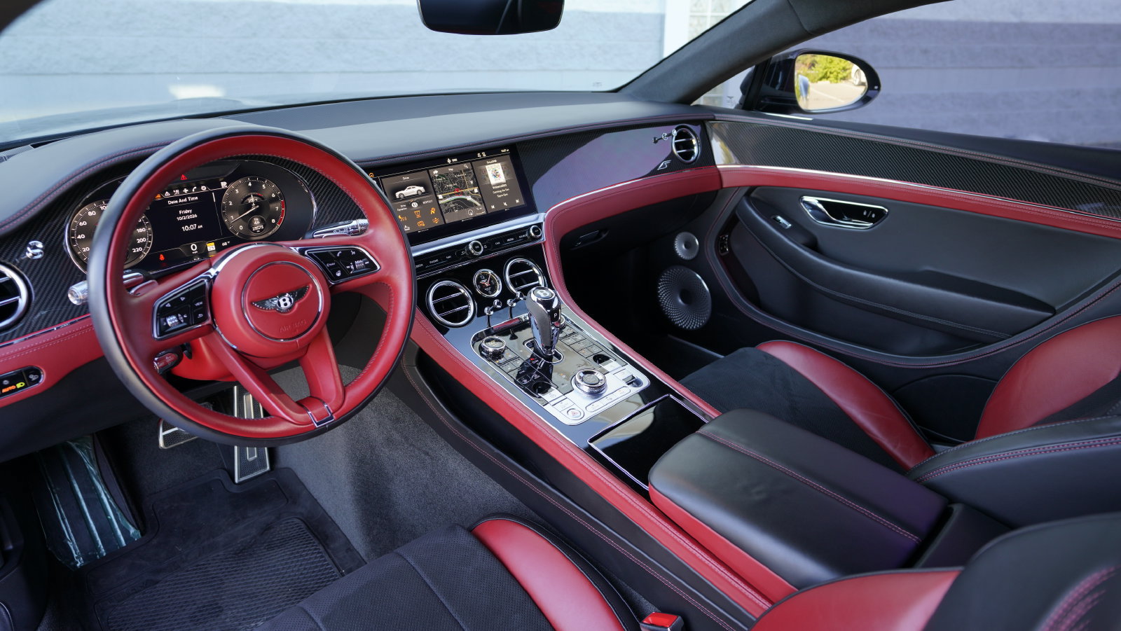 Certified 2023 Bentley Continental GT V8 AWD/4WD image 28