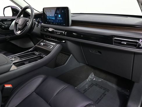 New 2026 Lincoln Aviator Reserve image 15