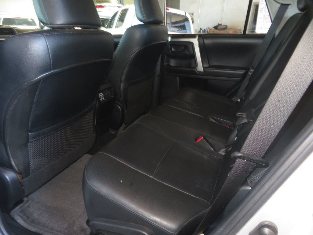 Used 2011 Toyota 4Runner Limited AWD/4WD image 23