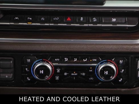 Used 2024 GMC Sierra 1500 SLT image 21