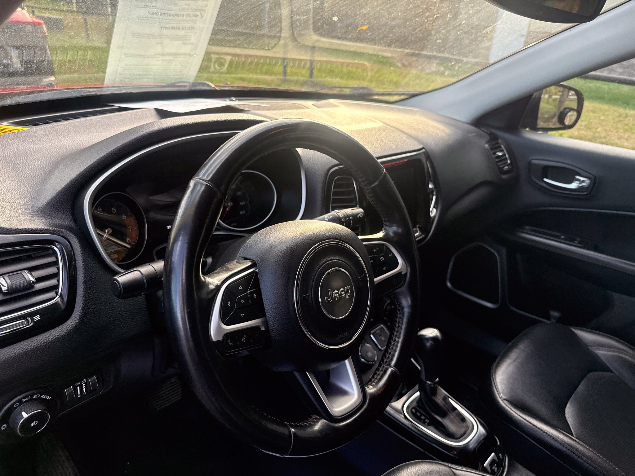 Used 2019 Jeep Compass Limited AWD/4WD image 11
