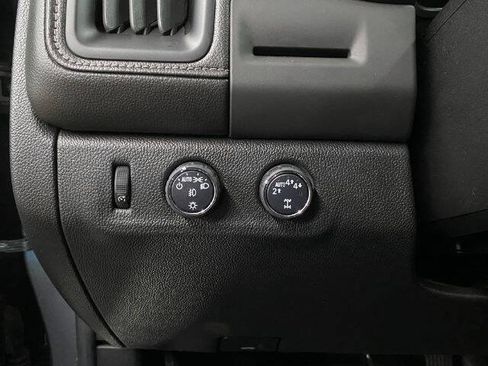 Used 2018 GMC Canyon SLT w/ Driver Alert Package AWD/4WD image 12