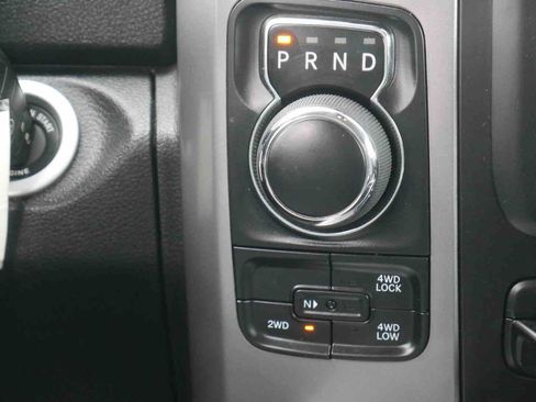 Used 2023 RAM 1500 Classic SLT w/ Electronics Convenience Group image 9