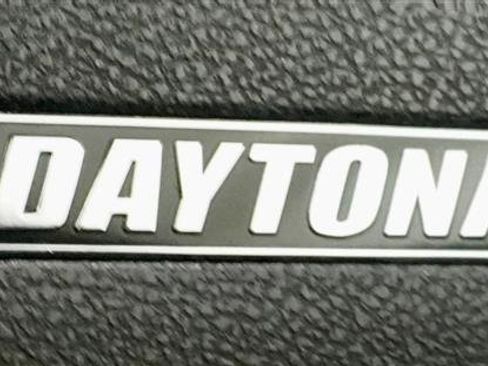 Used 2017 Dodge Charger R/T RWD image 22