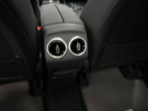 New 2026 Mercedes-Benz GLB 250 image 22