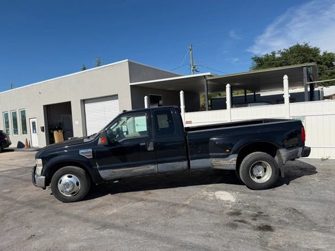 Used 2008 Ford F350 Lariat RWD image 5