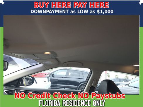 Used 2018 Nissan Maxima SR w/ Midnight Edition FWD image 13