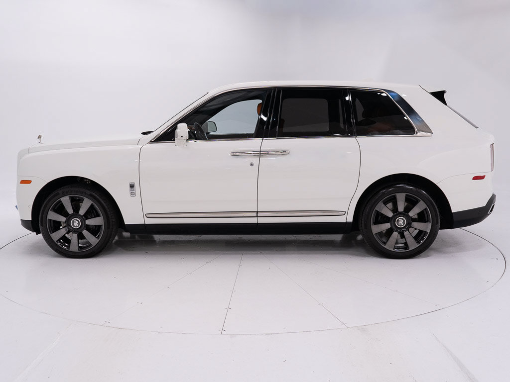 Certified 2023 Rolls-Royce Cullinan AWD/4WD image 2