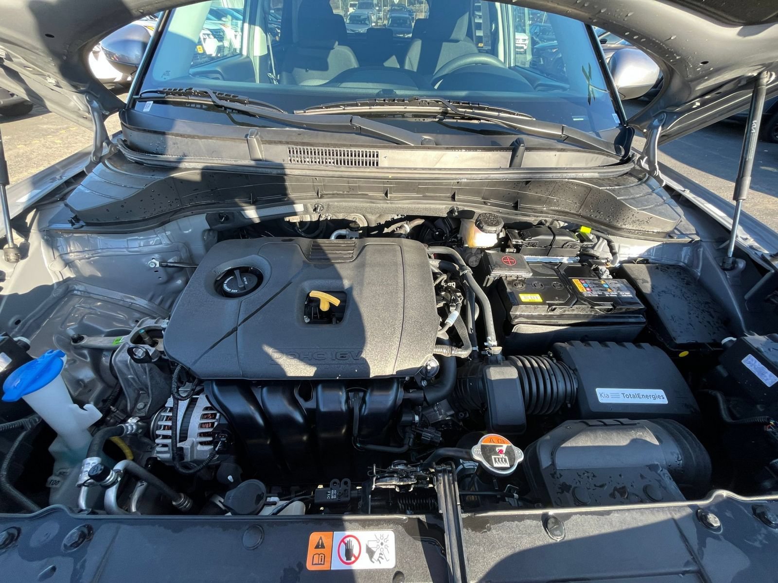Used 2025 Kia Soul LX w/ LX Technology Package FWD image 31