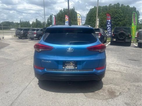 Used 2016 Hyundai Tucson SE w/ Option Group 02 FWD image 6