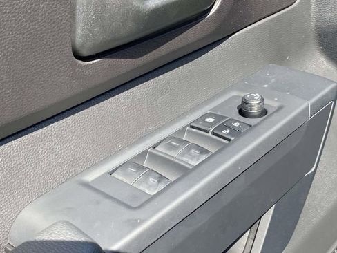 New 2026 Toyota Tundra SR image 17