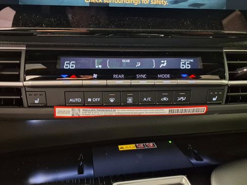 New 2026 Toyota Sienna XLE Woodland Edition image 15