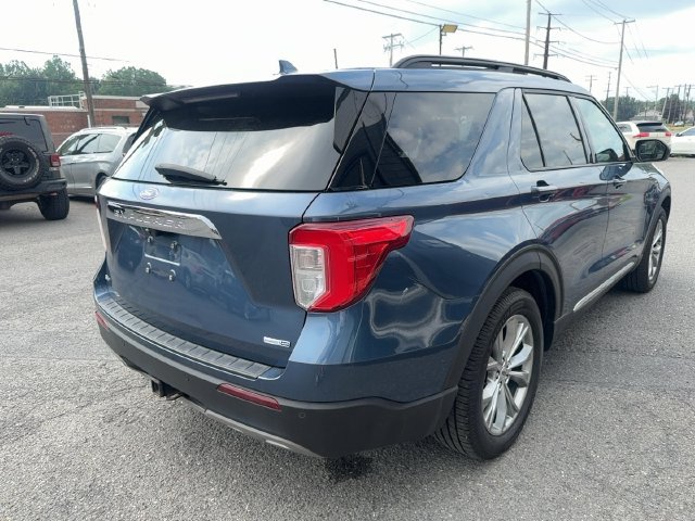 Used 2020 Ford Explorer XLT w/ Equipment Group 202A AWD/4WD image 5