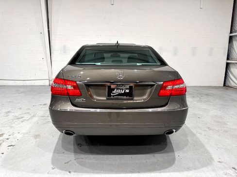 Used 2011 Mercedes-Benz E 350 Sedan image 24