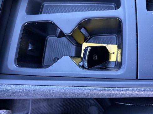 New 2026 Volkswagen Tiguan SE image 35