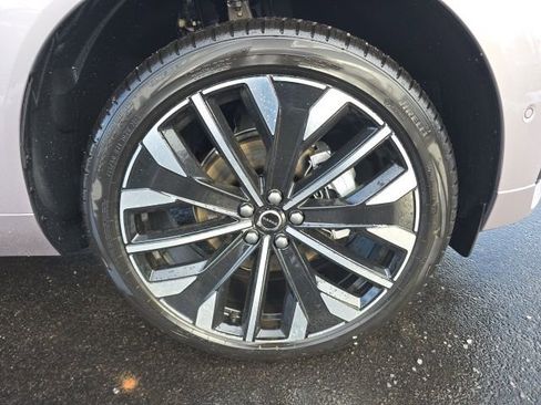 New 2026 Volvo XC60 B5 Ultra w/ Climate Package AWD/4WD image 9