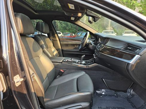 Used 2015 BMW 550i xDrive Sedan AWD/4WD image 11