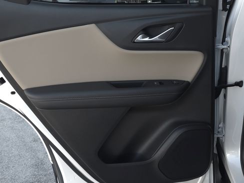 Used 2024 Chevrolet Blazer Premier w/ Driver Confidence II Package image 34