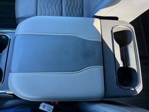 Used 2025 Chevrolet Silverado 2500 ZR2 image 20